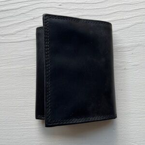 NEW* Van Heusen Men’s Genuine Leather Trifold Wallet Black NWOT